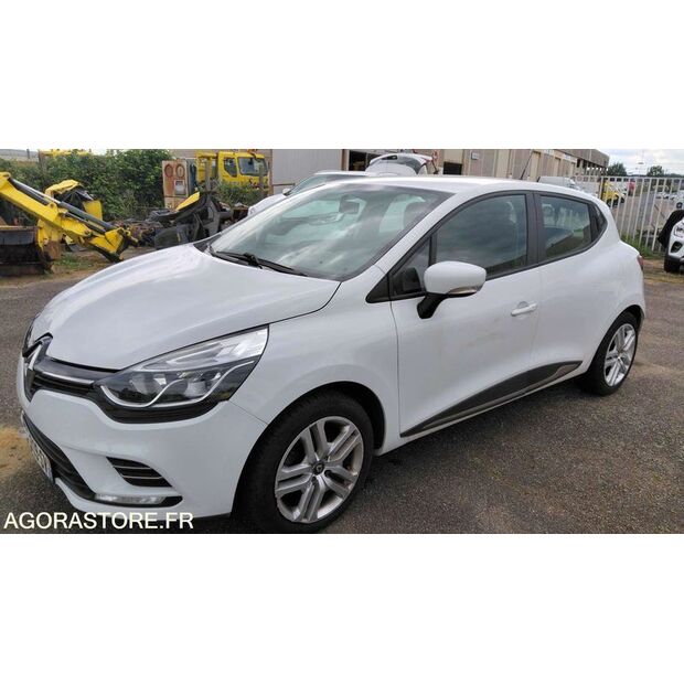 2017 رينو Clio-47613414