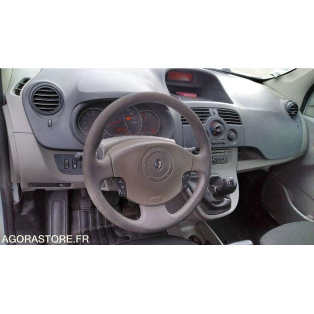 2010 Renault Kangoo-47613587
