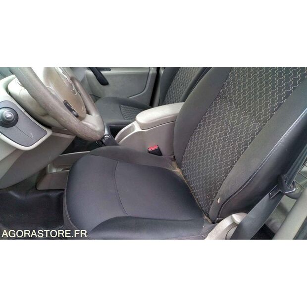 2010 Renault Kangoo-47613591