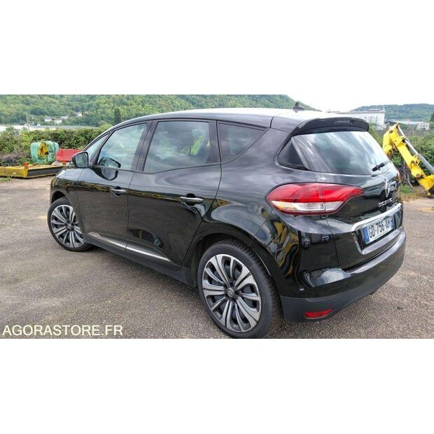 2021 Renault Megane-47613774