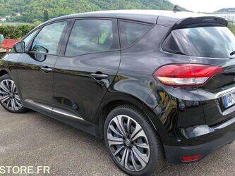 2021-renault-megane-1459574-47613774