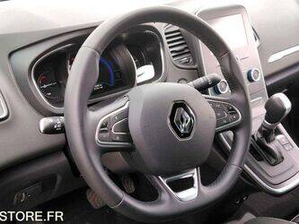 2021-renault-megane-1459574-47613776