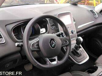 2021-renault-megane-1459574-47613777