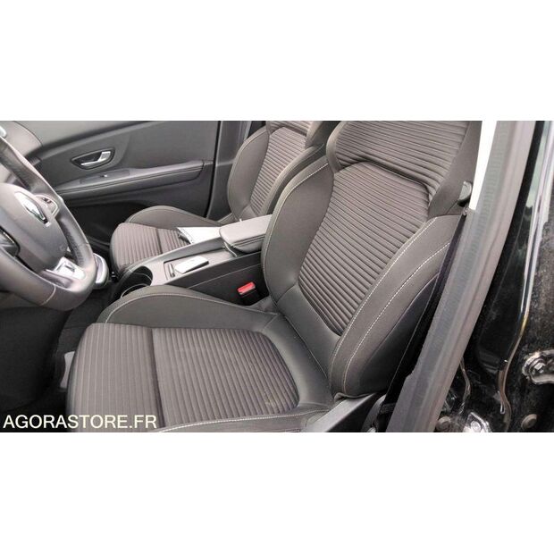 2021 Renault Megane-47613784