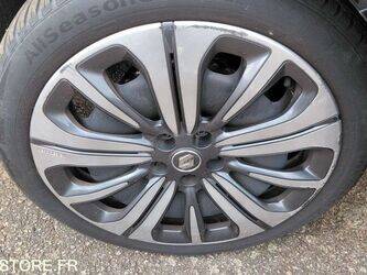 2021-renault-megane-1459574-47613789