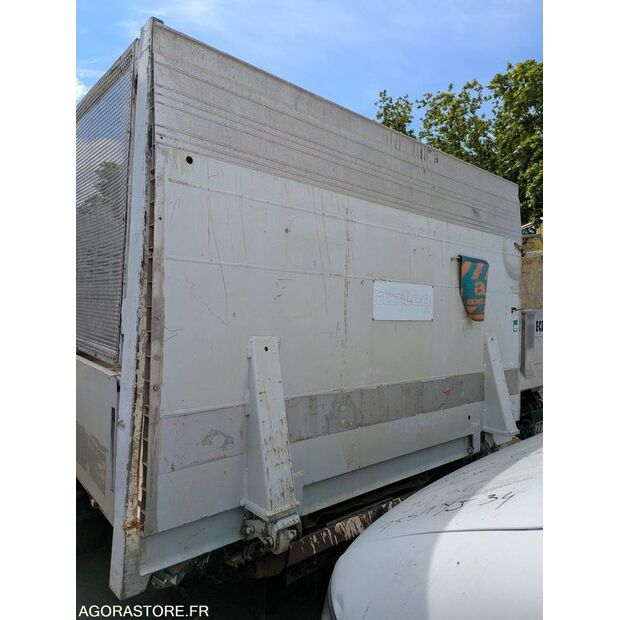 2012 Renault Maxity-47613822