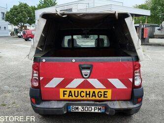 2011-dacia-logan-1459577-47613840