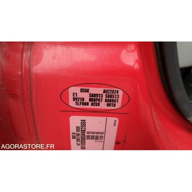 2011 Dacia LOGAN-47613877