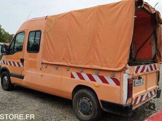 2004-renault-master-1459578-47613929
