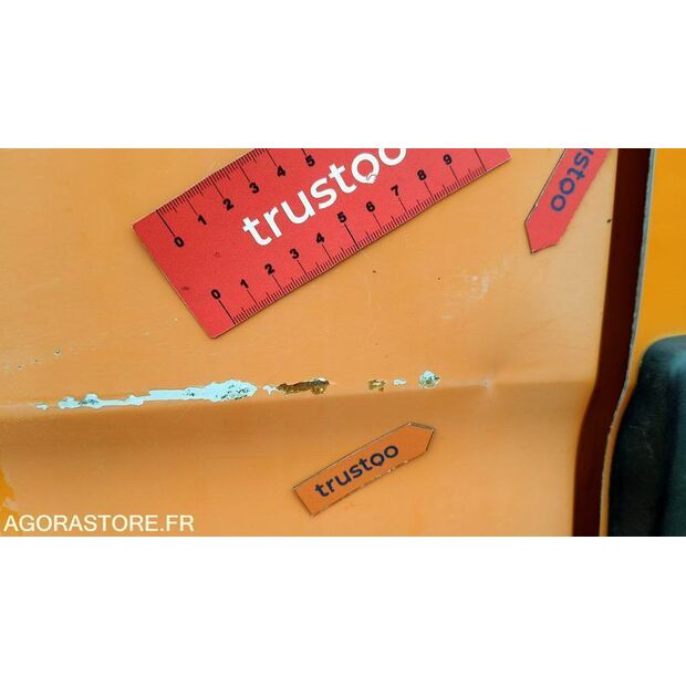 2004 Renault Master-47613950