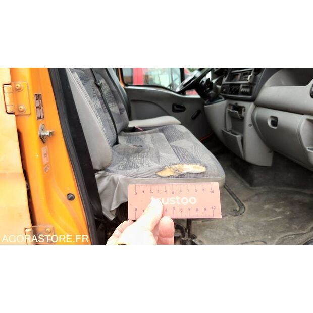 2004 Renault Master-47613956