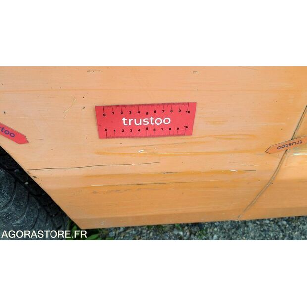 2004 Renault Master-47613968