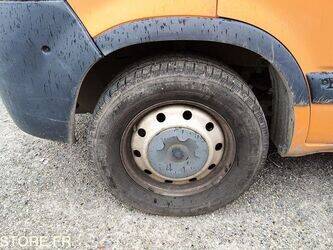 2004-renault-master-1459578-47613974