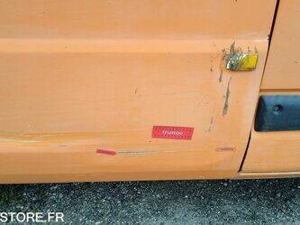 2004-renault-master-1459578-47613976
