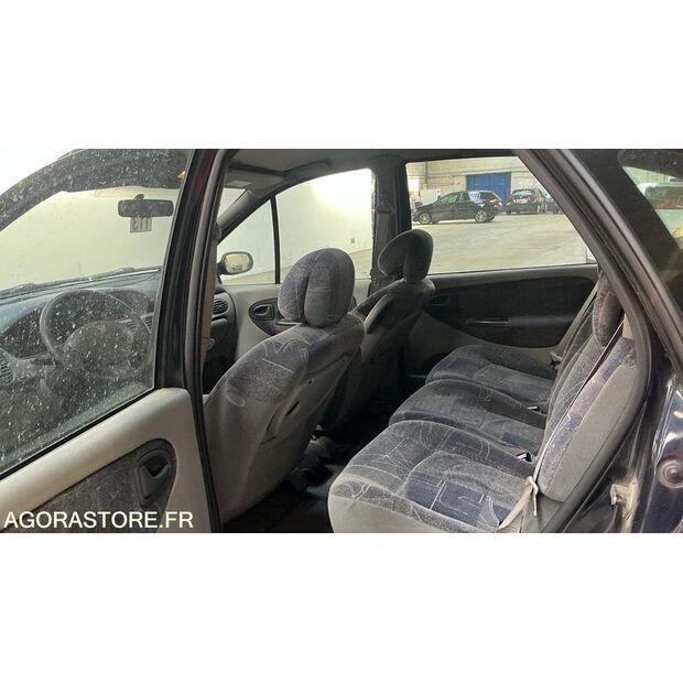 2000 Renault Scenic-47614034