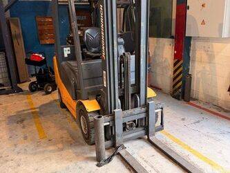 2012-jungheinrich-405-47614110