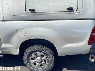 2012-toyota-hilux-1459585-47614297