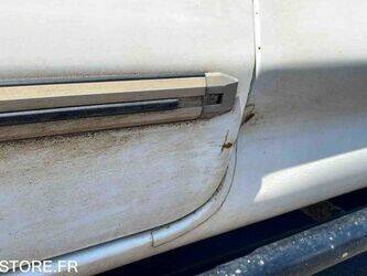 2012-toyota-hilux-1459585-47614313
