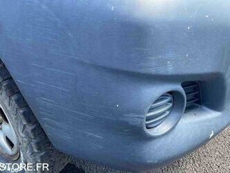 2012-toyota-hilux-1459585-47614339