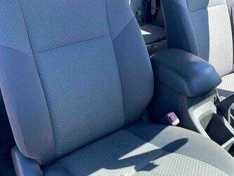 2012-toyota-hilux-1459585-47614340