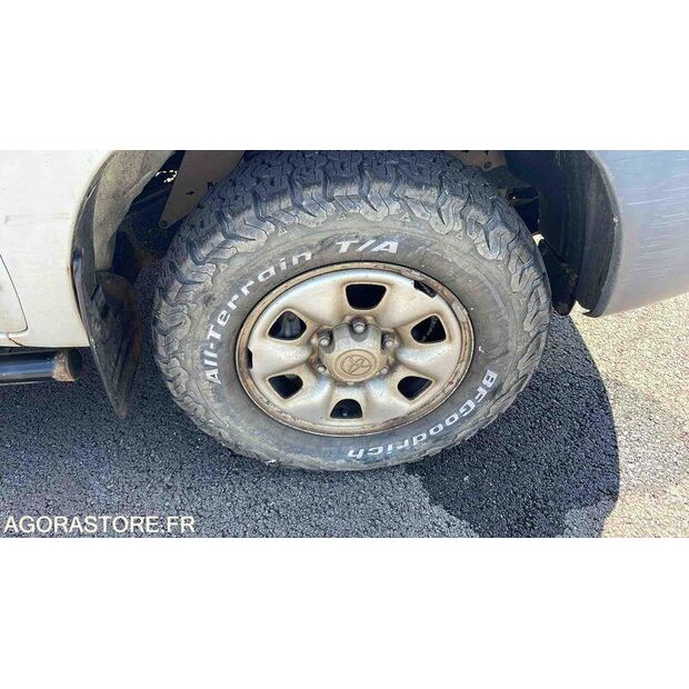 2012 Toyota Hilux-47614345