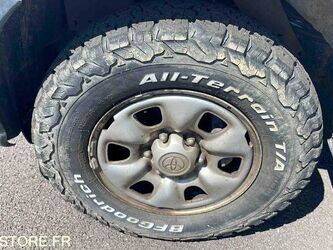2012-toyota-hilux-1459585-47614349