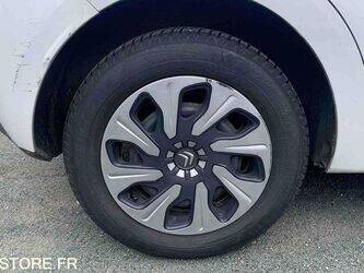 2015-citroen-c3-1459586-47614435