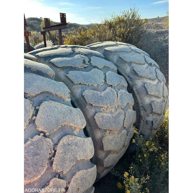 Bridgestone-47614560