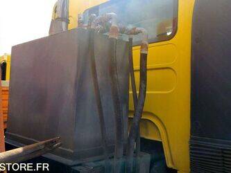 2004-renault-premium-1459599-47614801