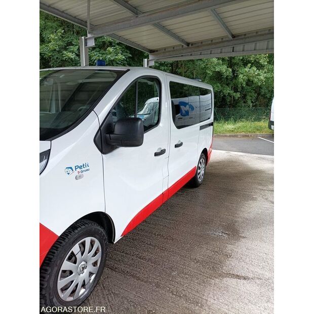 2018 Renault Trafic-47614849