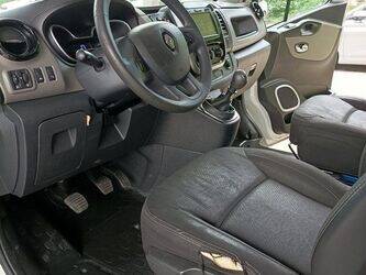 2018-renault-trafic-1459601-47614850