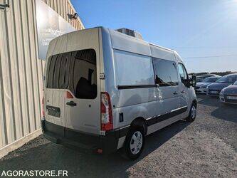 2017-renault-master-1459604-47614908