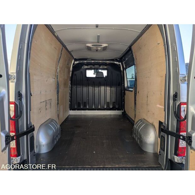 2017 Renault Master-47614917