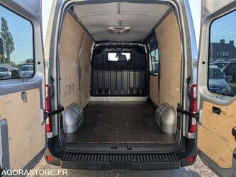 2017-renault-master-1459604-47614918
