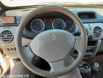 2008-renault-kangoo-1459612-47615115