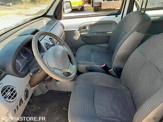 2008-renault-kangoo-1459612-47615116