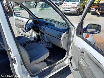2008-renault-kangoo-1459612-47615120