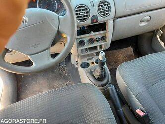 2008-renault-kangoo-1459612-47615133