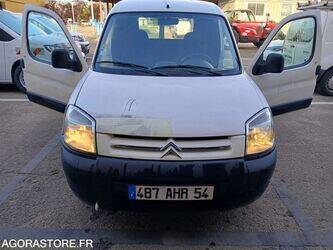 صورة ل عربات 2008 سيتروين BERLINGO للبيع في فرنسا