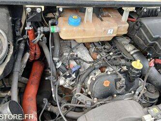 2015-iveco-70c14-1459616-47615223