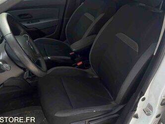 2018-dacia-duster-1459617-47615259
