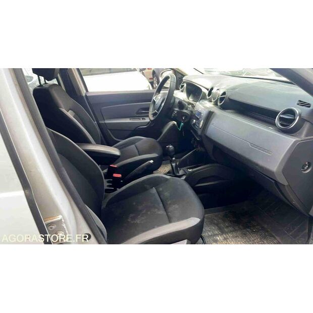 2018 Dacia DUSTER-47615260