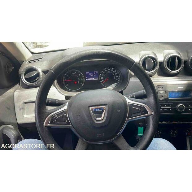 2018 Dacia DUSTER-47615262