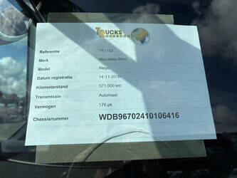 2016-mercedes-benz-atego-1459621-47617038