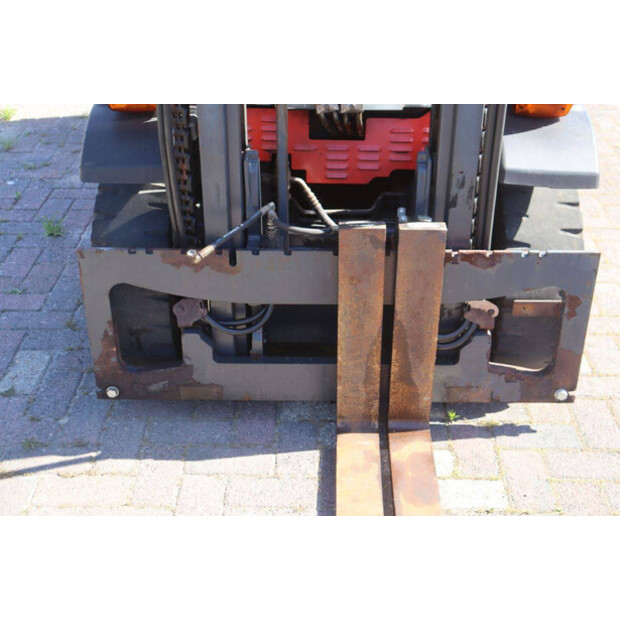 2006 ليندي H25D-47617254