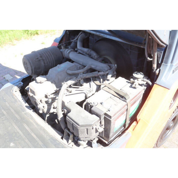 2011 Toyota 52-8FD25-47617316