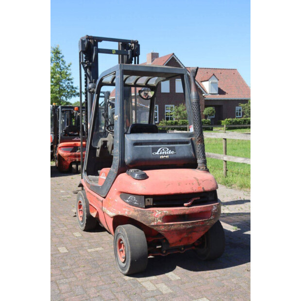 1990 ليندي H20D-47617326