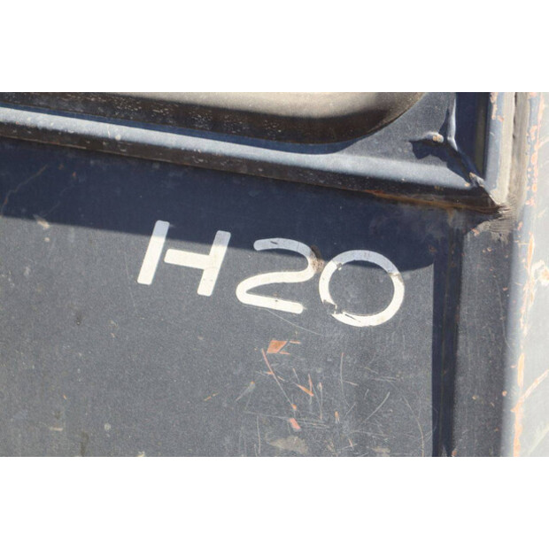 1990 ليندي H20D-47617336