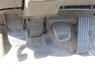 2016-toyota-02-8fgjf35-1459631-47617420