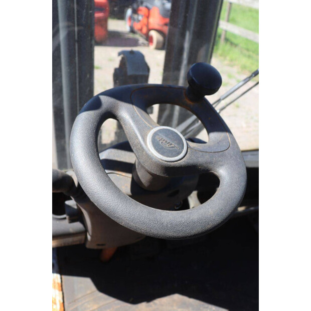 ليندي H25-47617458